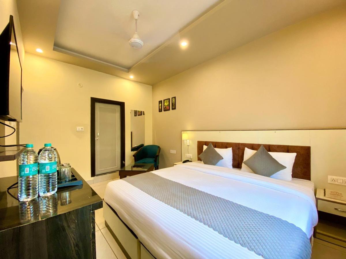 Tapovan New Residency By Ftp Hotels Rishīkesh Eksteriør billede