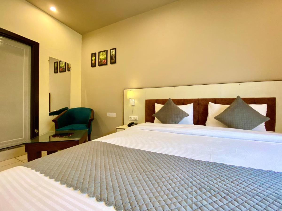 Tapovan New Residency By Ftp Hotels Rishīkesh Eksteriør billede