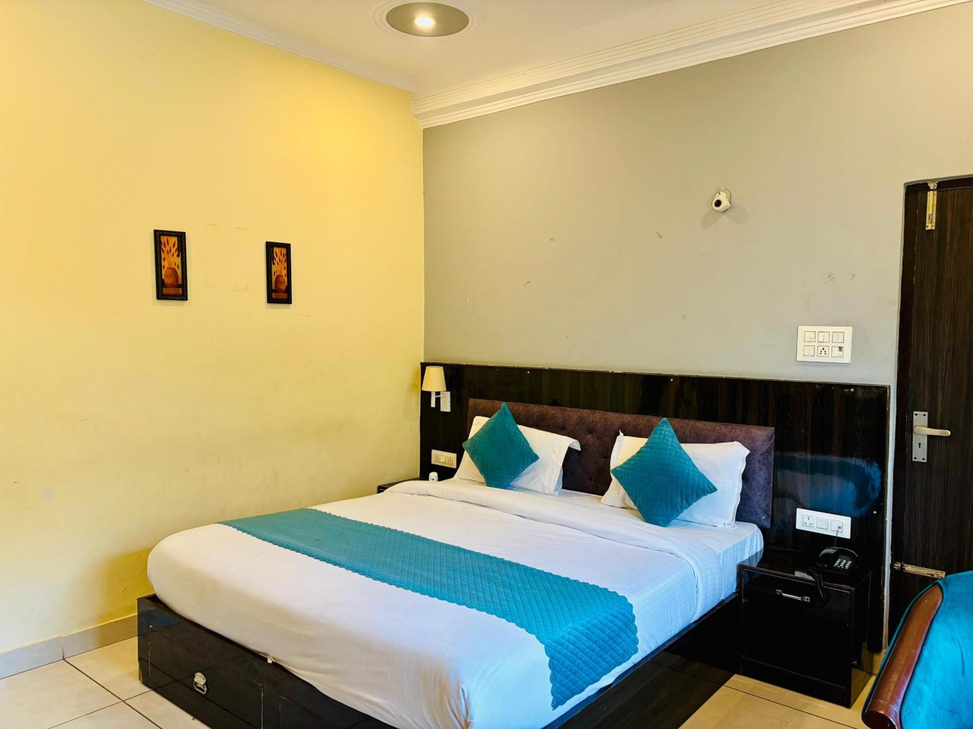 Tapovan New Residency By Ftp Hotels Rishīkesh Eksteriør billede